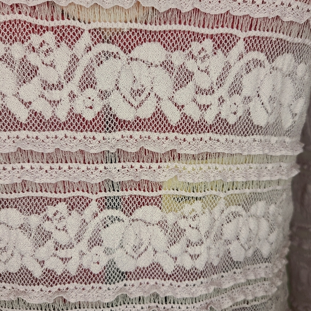 Jessica Simpson Maternity Lavender Floral Lace Bell Sleeve Top - Picture 9 of 12